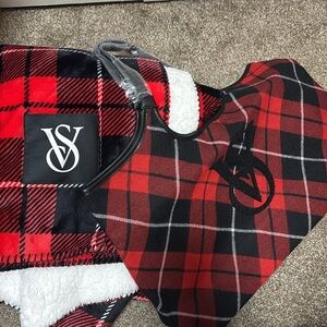 Victoria Secret Tote Bag & Blanket